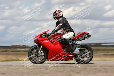 media/Apr-26-2024-TrackDaz (Fri) [[c4b677d280]]/C Group/140pm (Wheelie Bump)/